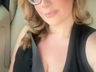 ElleMayVixen live cam video preview