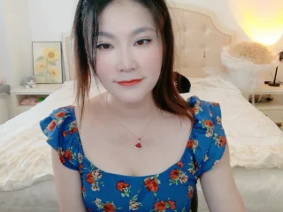 PennyMila video
