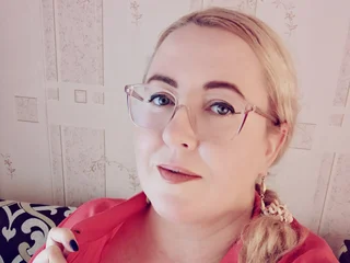Gingersiya Grey Eyes webcam from Ukraine