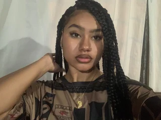 NoiraVale webcam livesex profile in beautiful cams