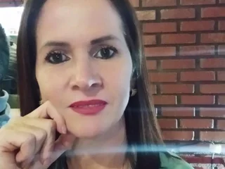 SWEET_JULLY Latina webcam from Brazil